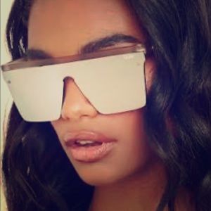 Quay sunglasses